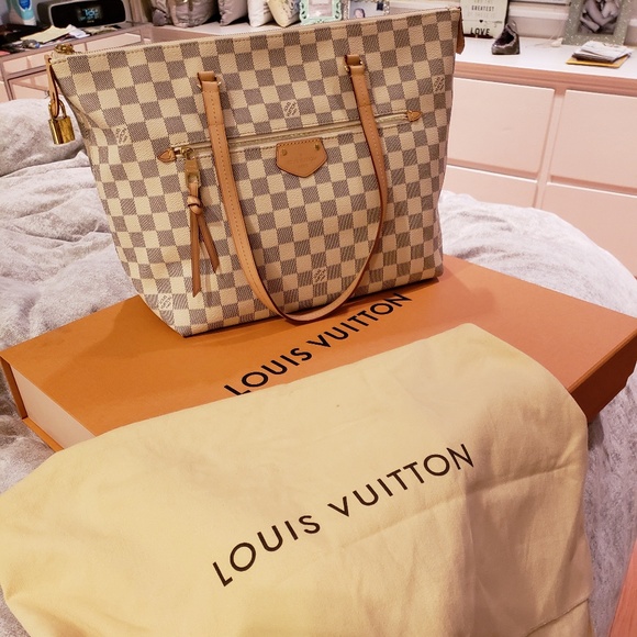 Louis Vuitton Handbags - Louis Vuitton Iena MM Bag